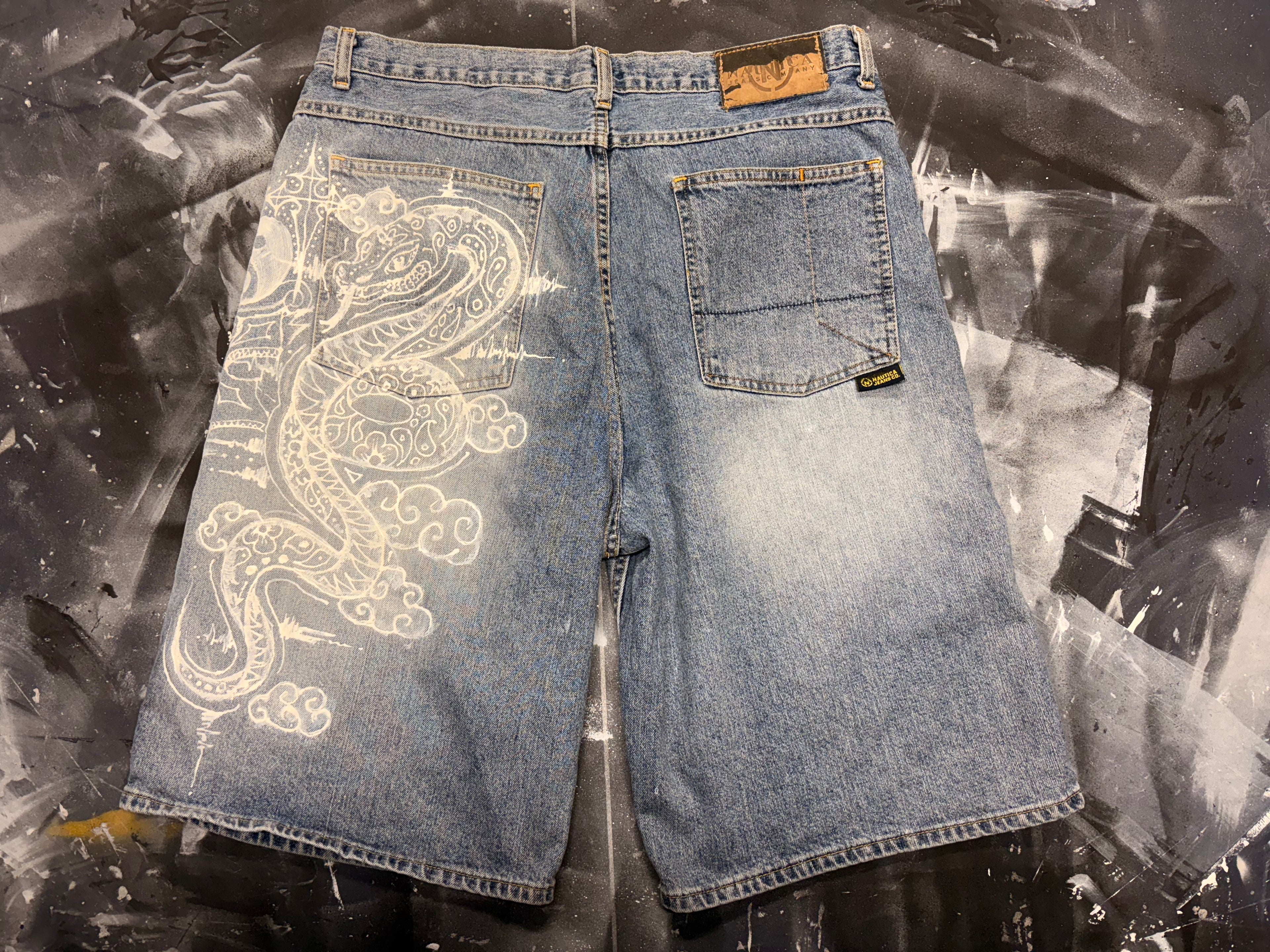 Snakey Jorts